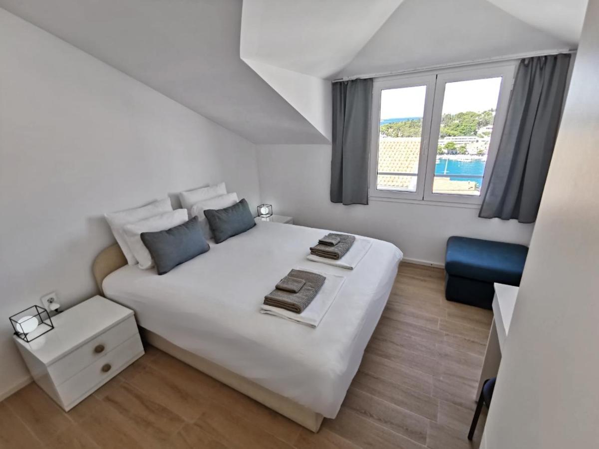 Spectacular Penthouse Suite In Hvar Centre Hvar Town Exterior photo